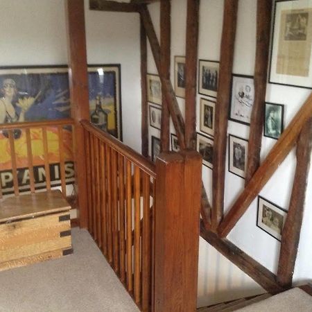 Bishopsdale Oast Bed & Breakfast Ashford  Bagian luar foto